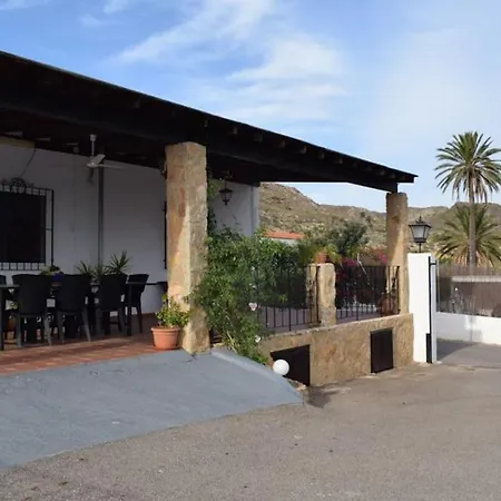 בית נופש Cortijo El Peregil Níjar